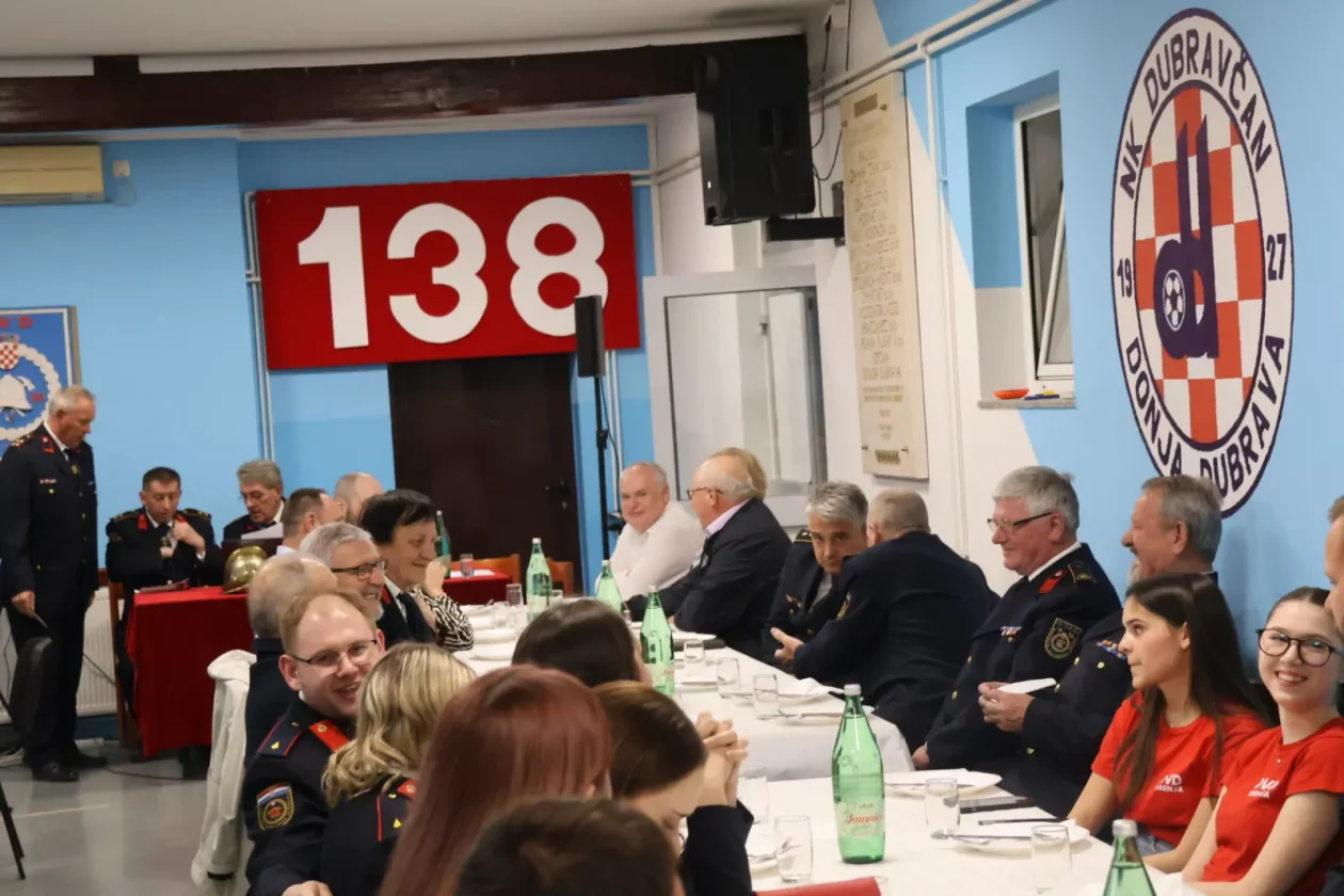 DVD Donja Dubrava vatrogasci izborna skupština (14) DVD Donja Dubrava vatrogasci izborna skupština (14)