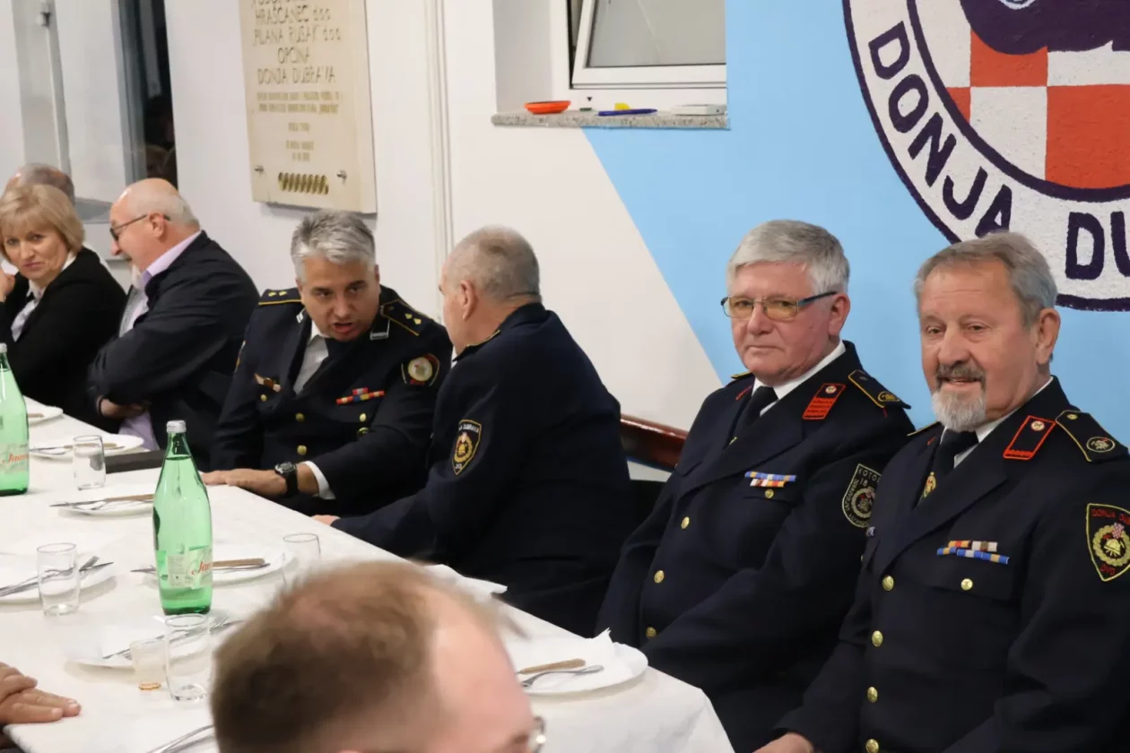 DVD Donja Dubrava vatrogasci izborna skupština (23) DVD Donja Dubrava vatrogasci izborna skupština (23)