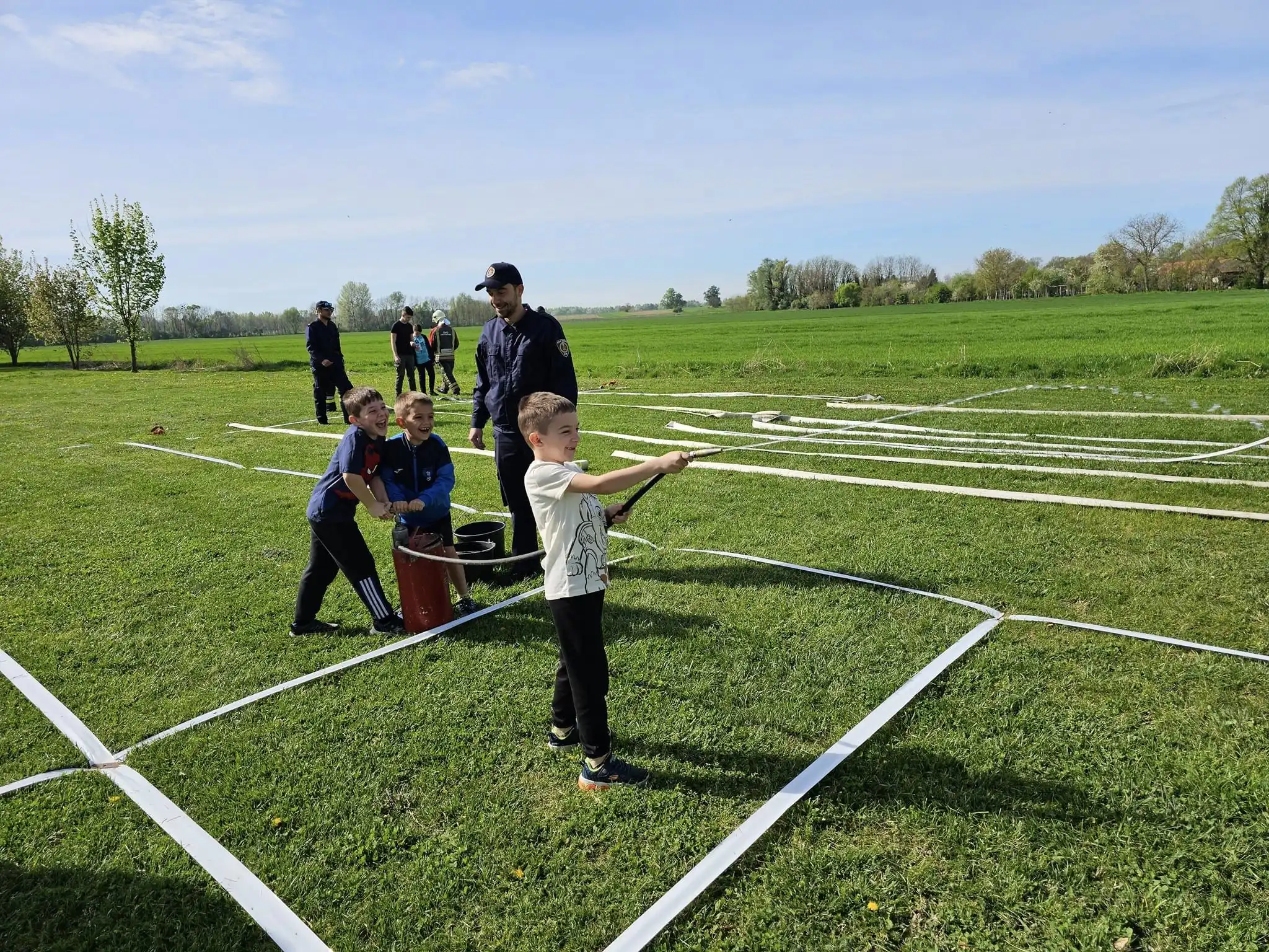 DVD Donji Vidovec, novi članovi, djeca, (6) DVD Donji Vidovec, novi članovi, djeca, (6)