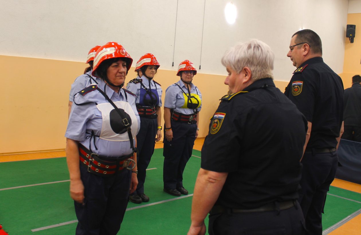 DVD GARDINOVEC I. Zimski kup (39)