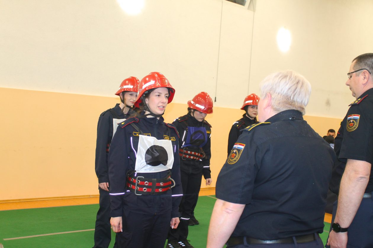 DVD GARDINOVEC I. Zimski kup (57)