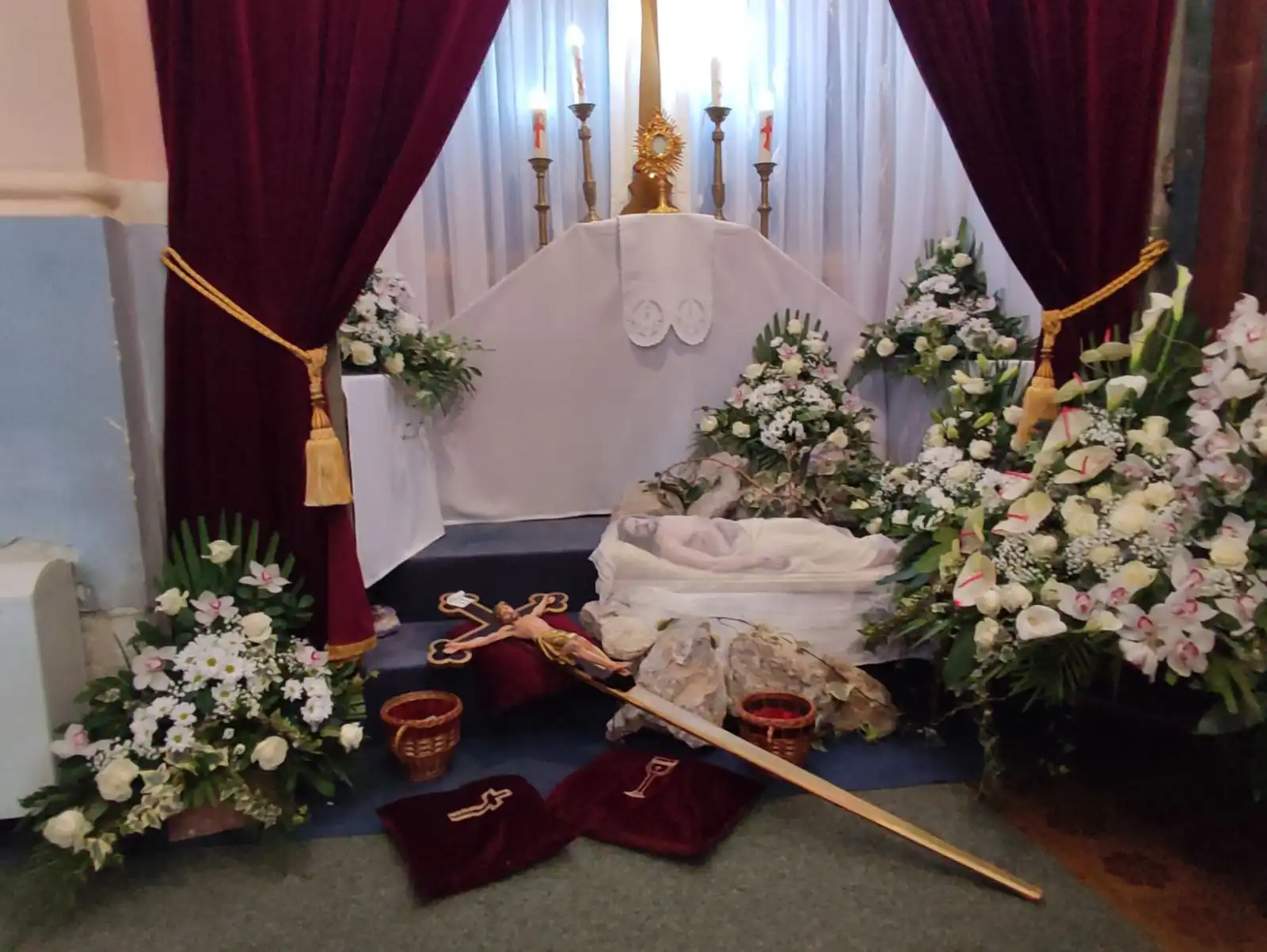 DVD Kotoriba čuva Isusov grob 2024 (2) DVD Kotoriba čuva Isusov grob 2024 (2)