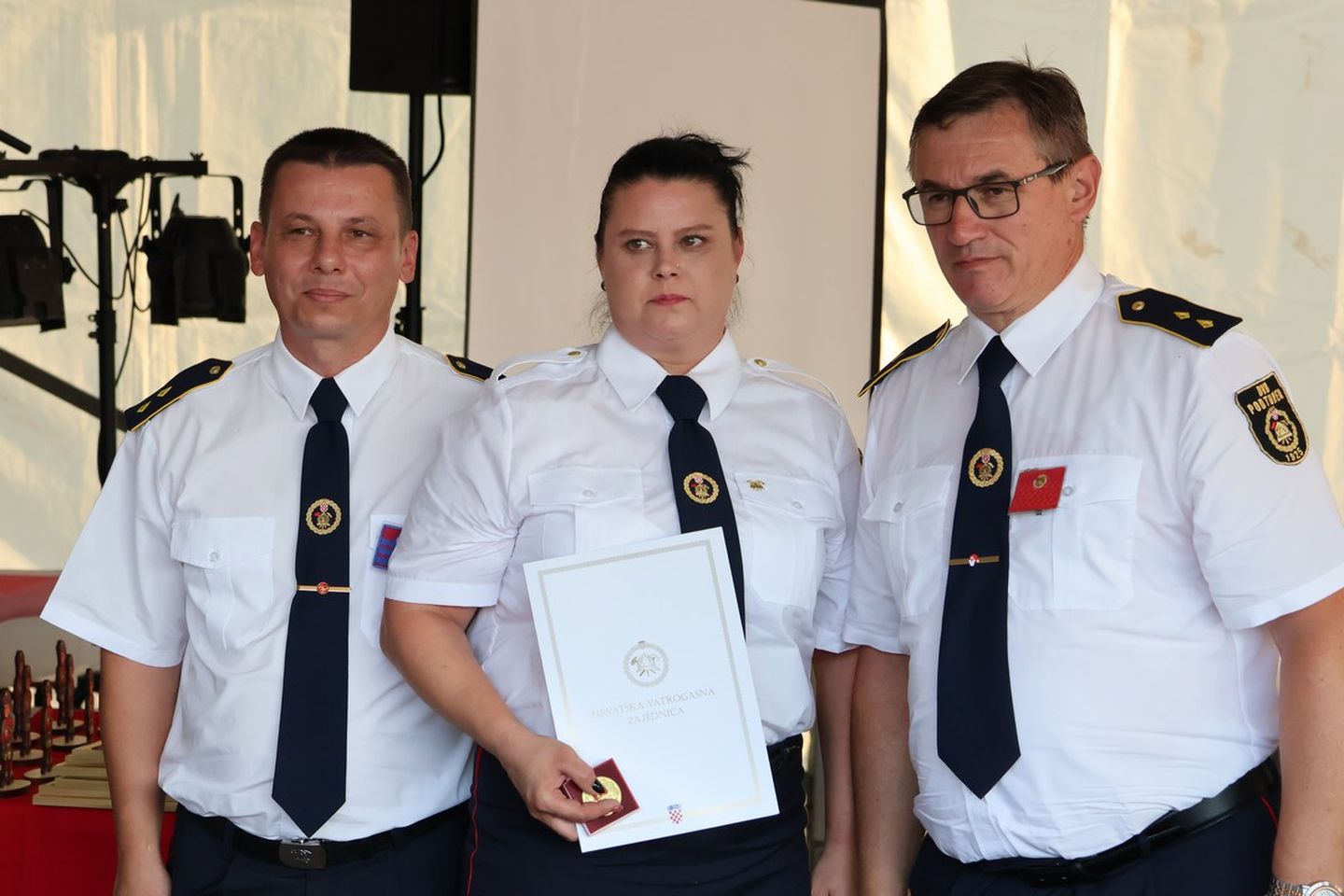 DVD Podturen 100 godina (24) DVD Podturen 100 godina (24)