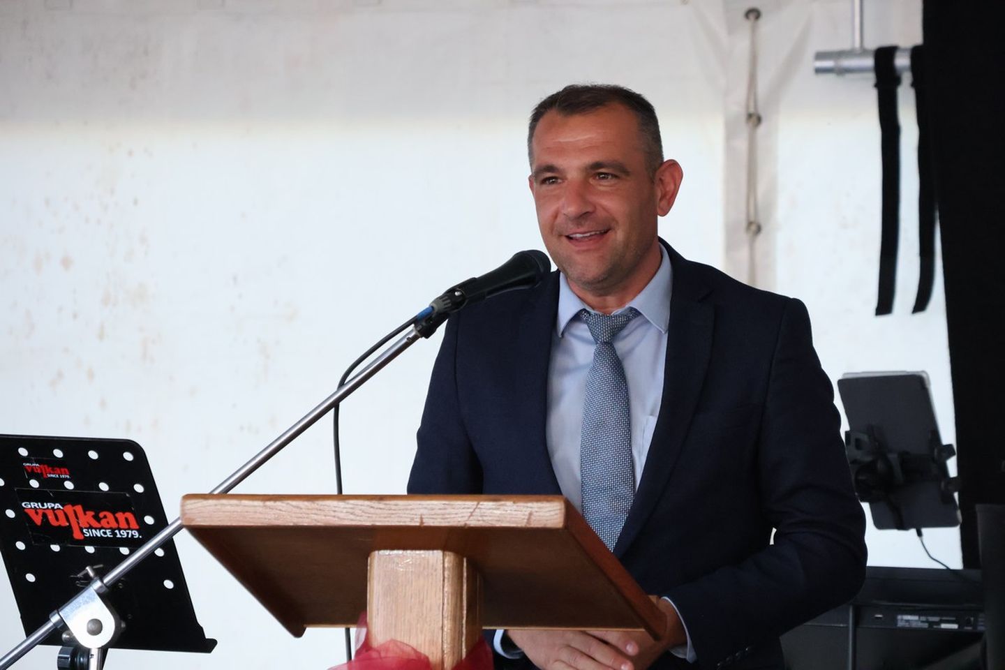 DVD Podturen 100 godina (30) DVD Podturen 100 godina (30)