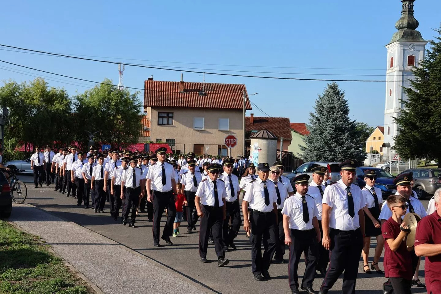 DVD Podturen, 100 godina (4) DVD Podturen, 100 godina (4)