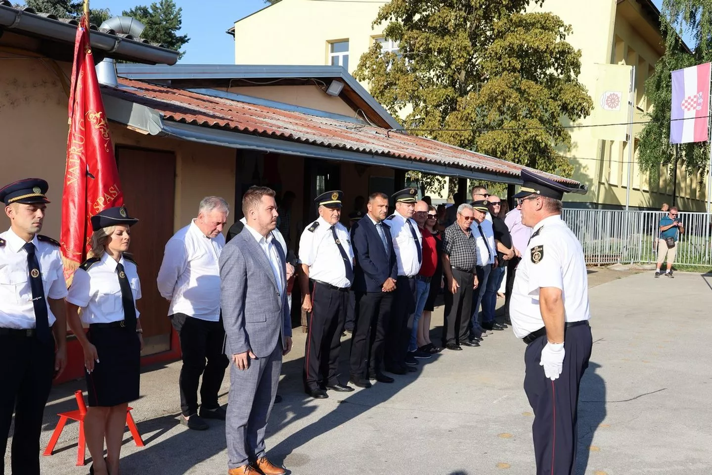 DVD Podturen, 100 godina (6) DVD Podturen, 100 godina (6)