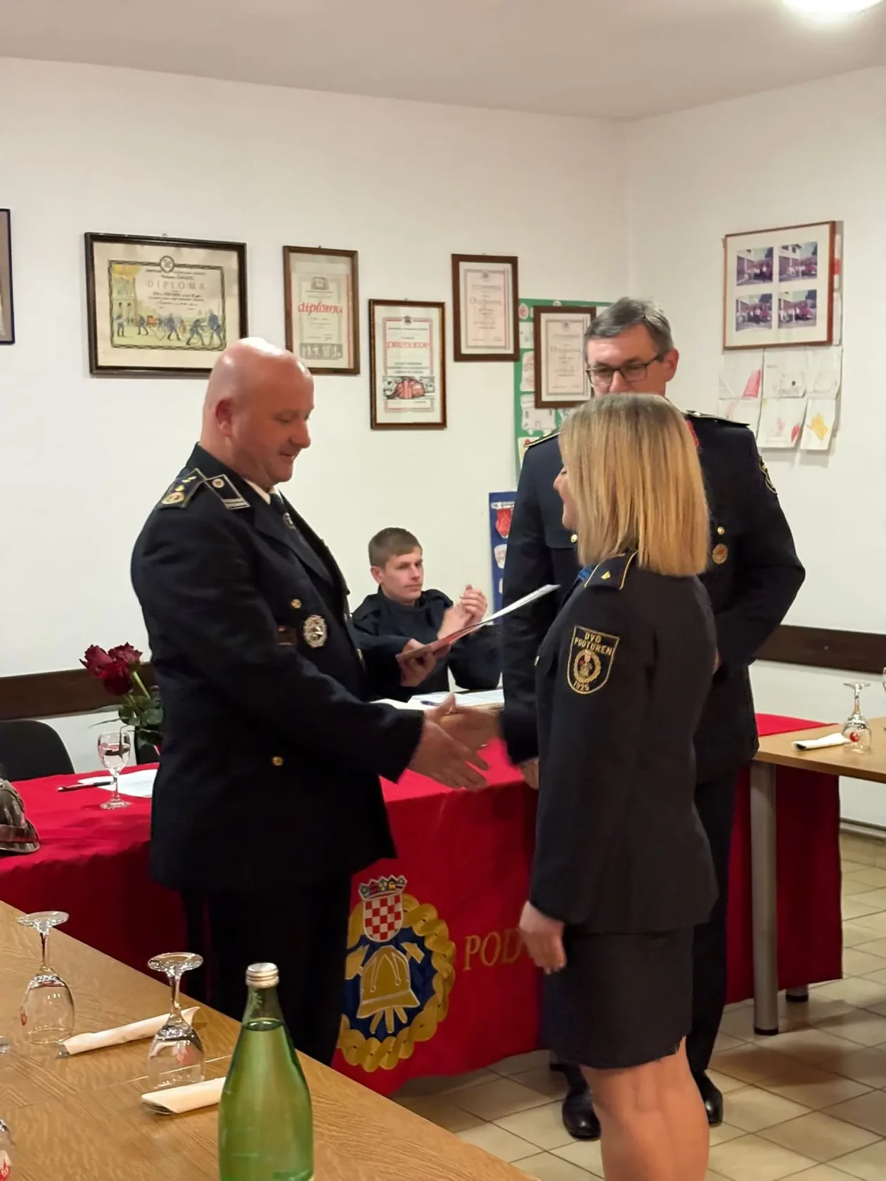 DVD Podturen (16) DVD Podturen (16)