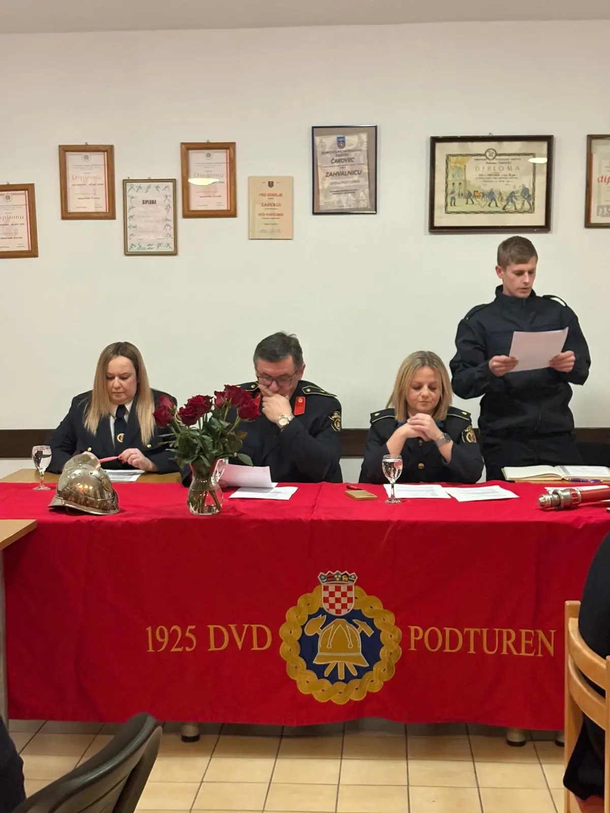 DVD Podturen (20) DVD Podturen (20)