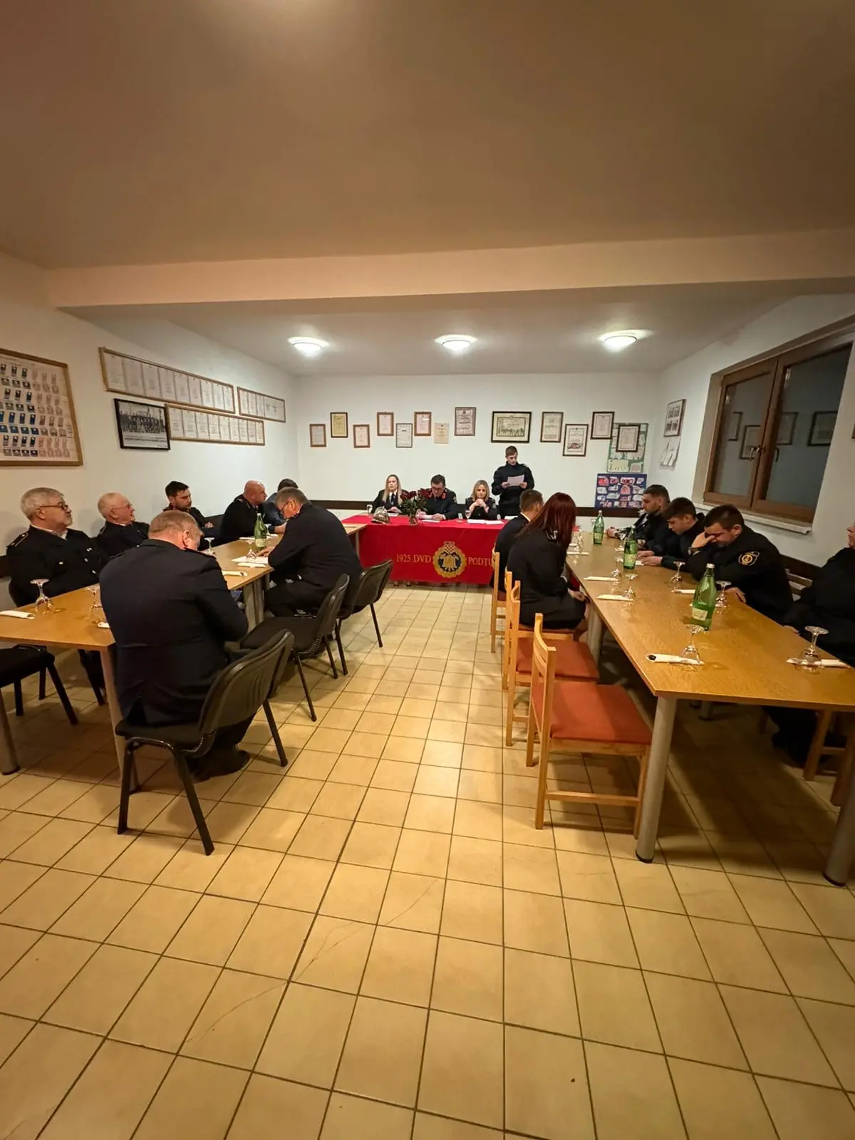 DVD Podturen (27) DVD Podturen (27)