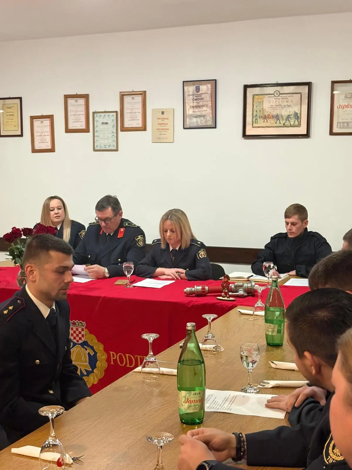 DVD Podturen (34) DVD Podturen (34)