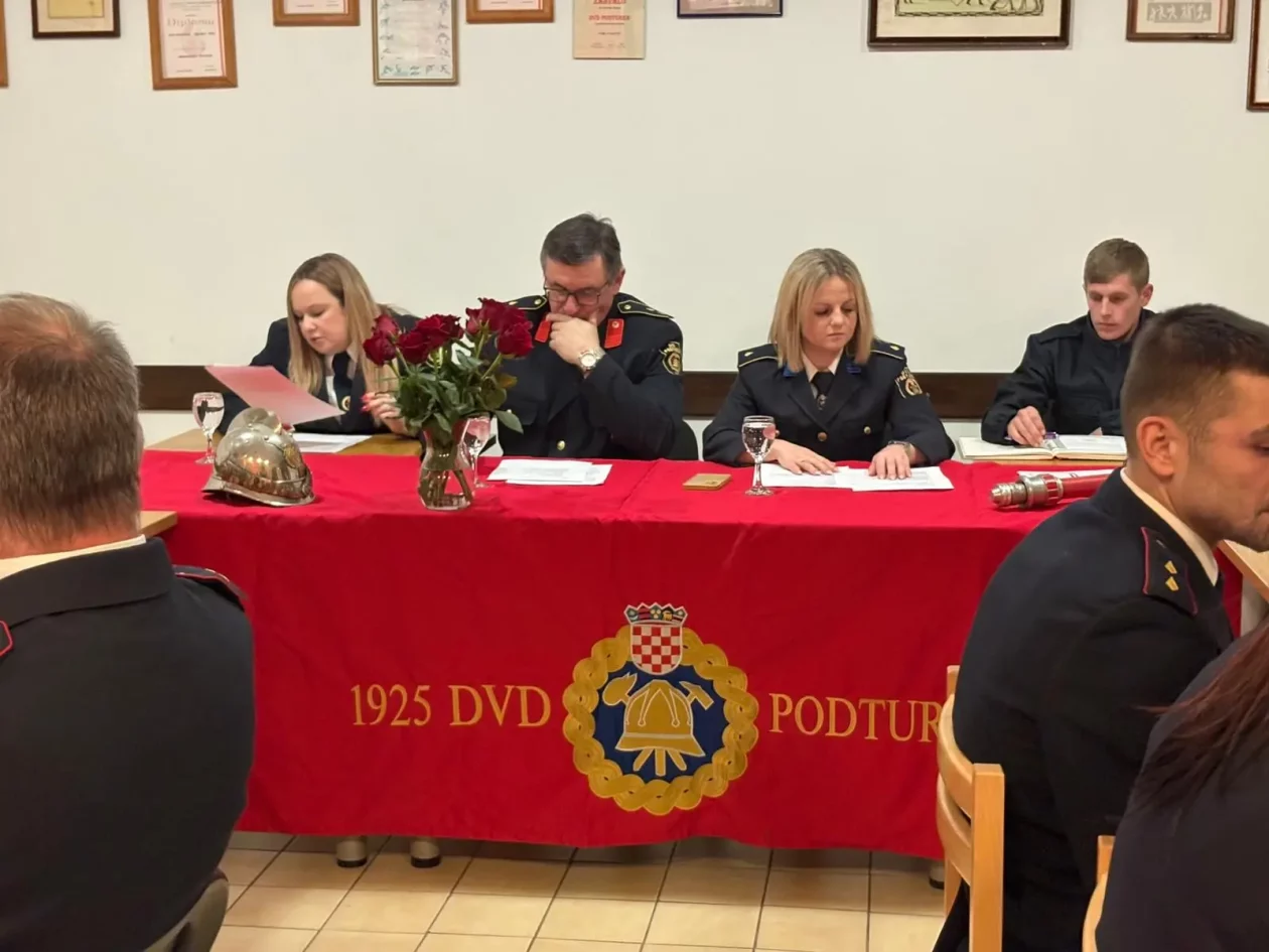 DVD Podturen (5) DVD Podturen (5)