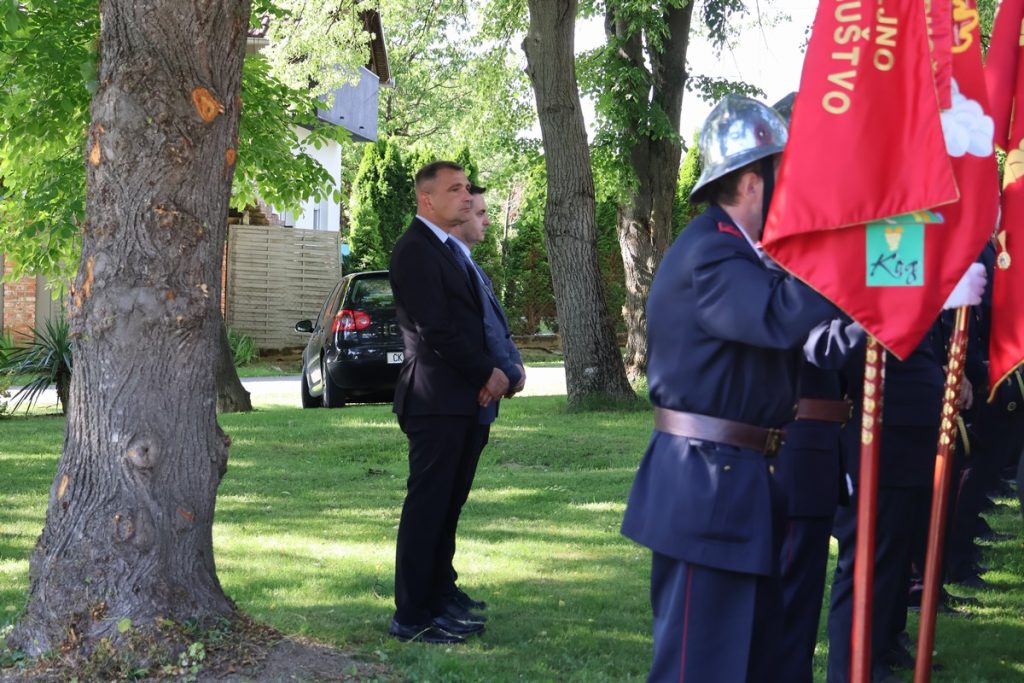 DVD Preseka, 100 godina (13) DVD Preseka, 100 godina (13)