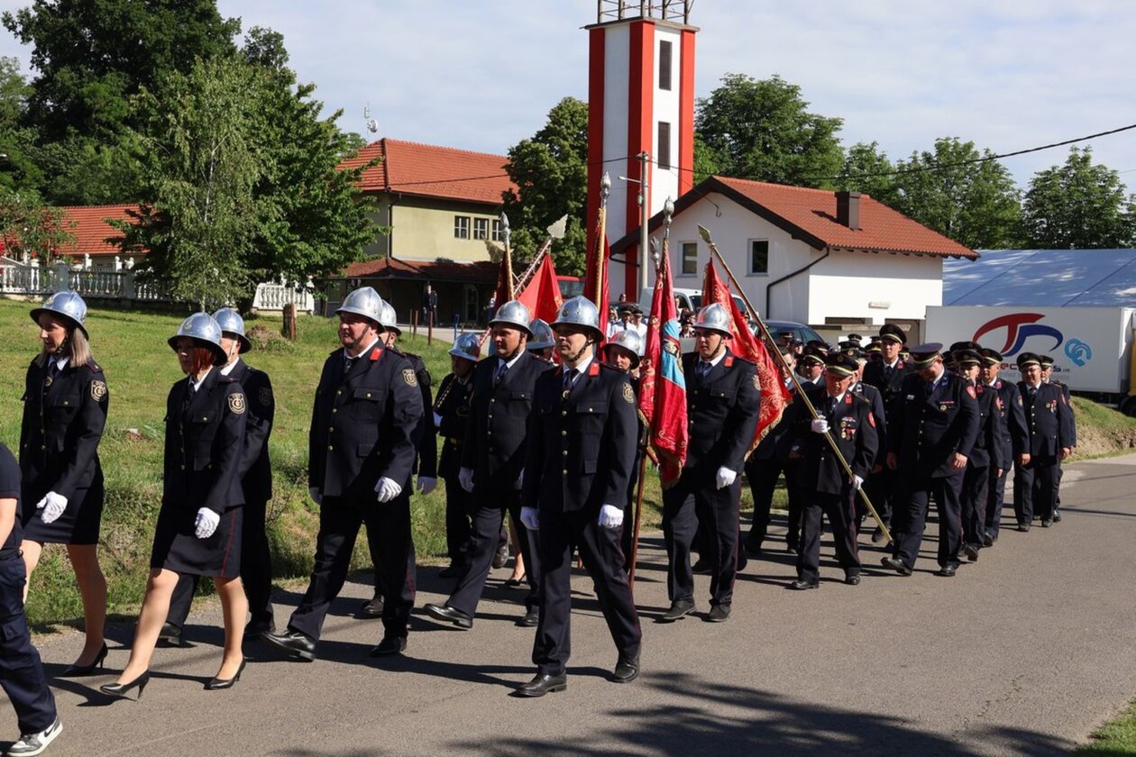 DVD Preseka 100 godina 39