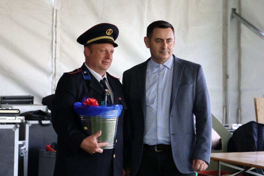 DVD Preseka, 100 godina (44) DVD Preseka, 100 godina (44)