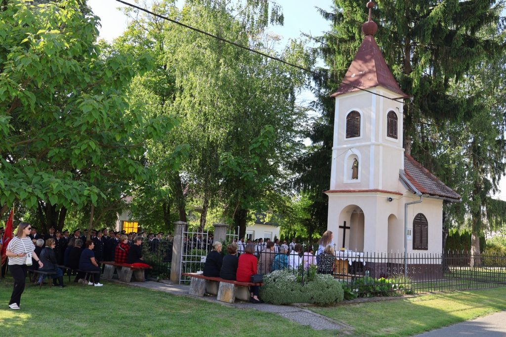 DVD Preseka, 100 godina (8) DVD Preseka, 100 godina (8)