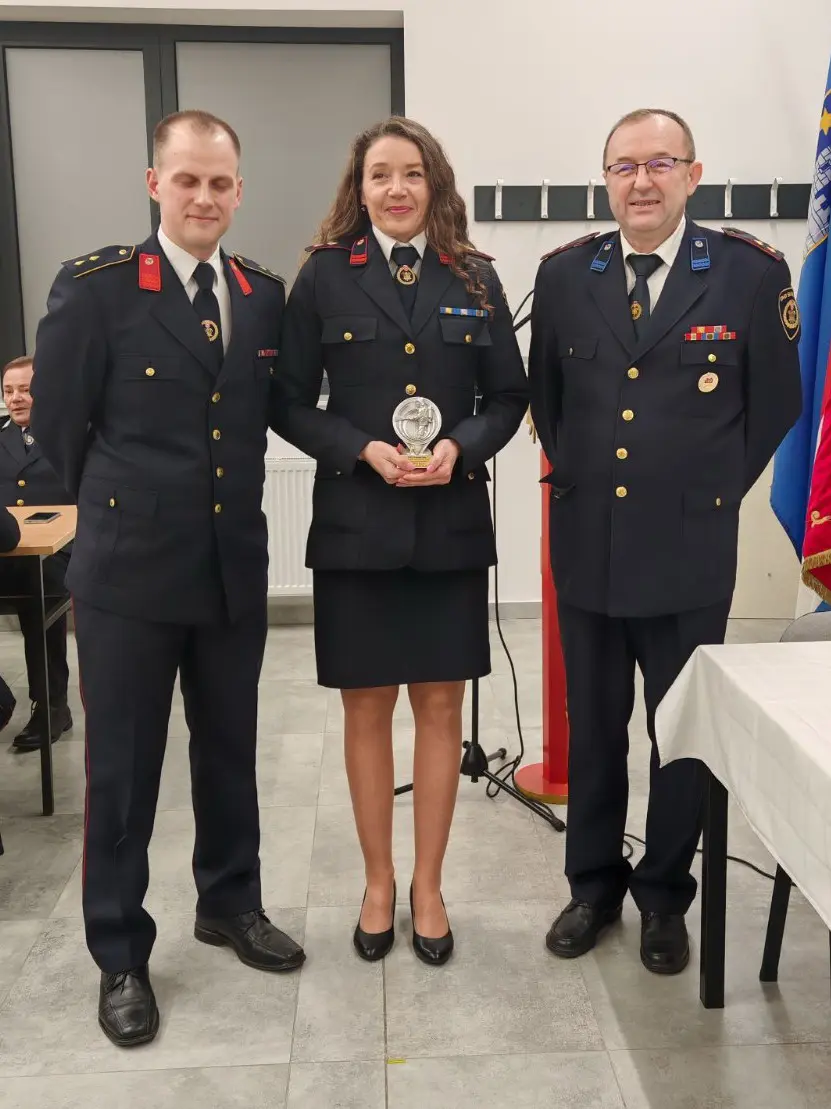 DVD SAVSKA VES (16) DVD SAVSKA VES (16)