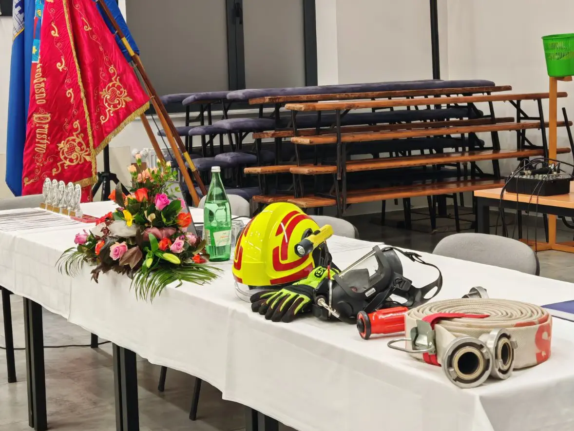 DVD SAVSKA VES (7) DVD SAVSKA VES (7)