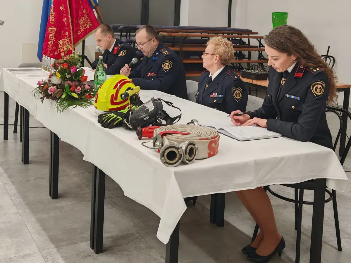 DVD SAVSKA VES (8) DVD SAVSKA VES (8)