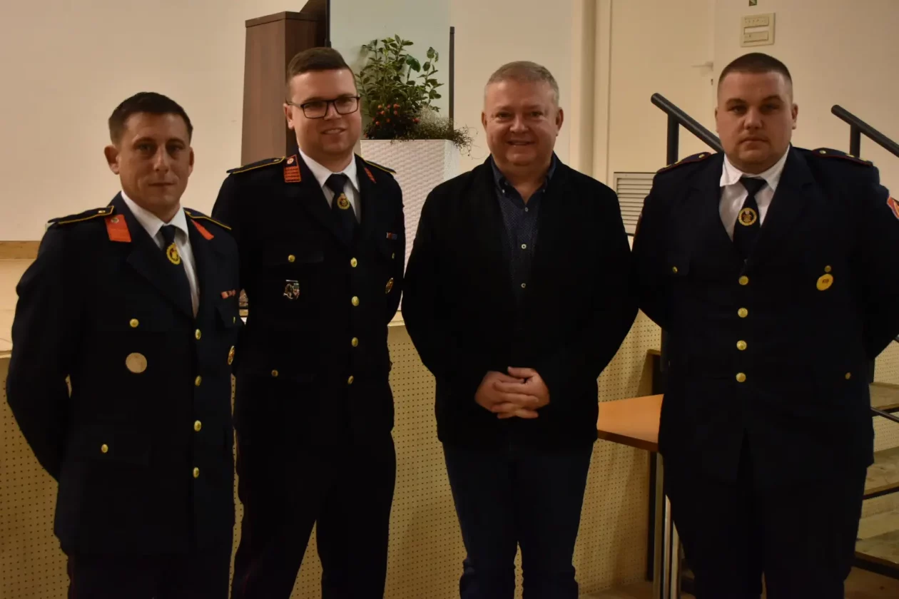 DVD STRAHONINEC IZBORNA SKUPŠTINA (20)