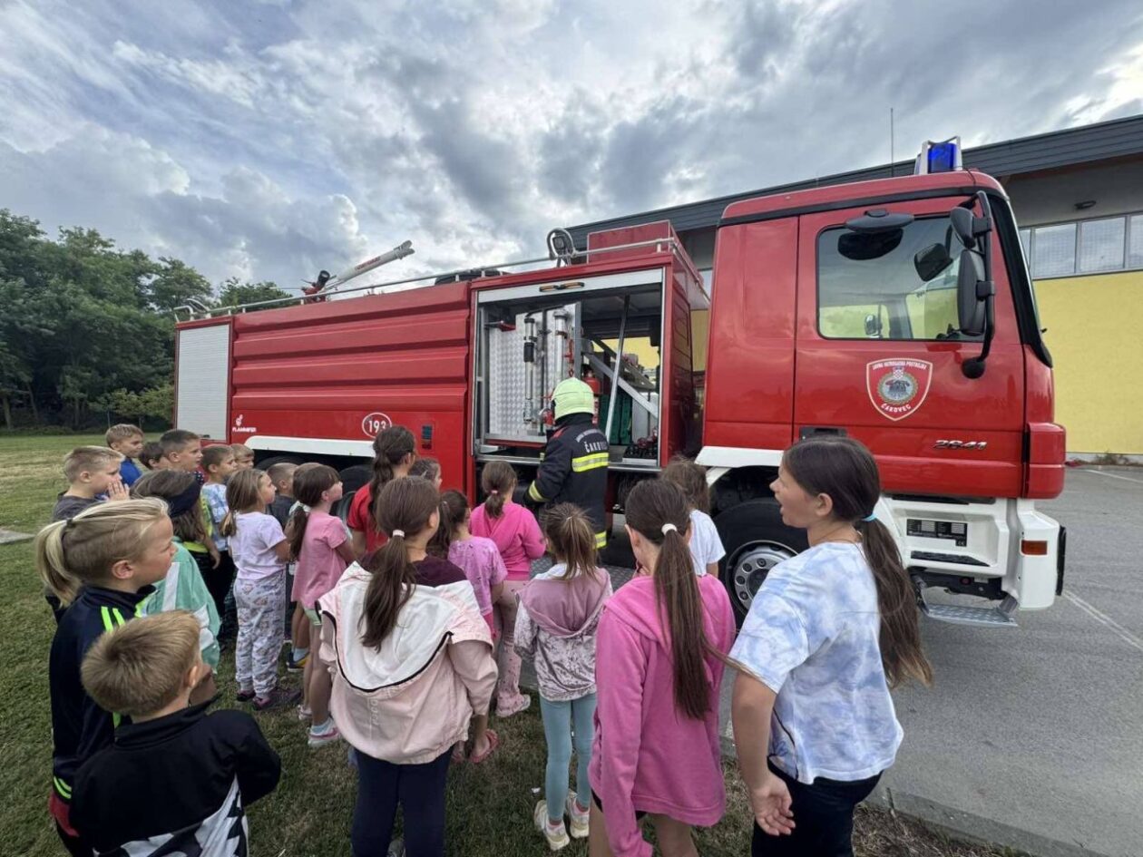 DVD STRAHONINEC Mladi vatrogasci kroz igru učili vještine i timski duh (9)