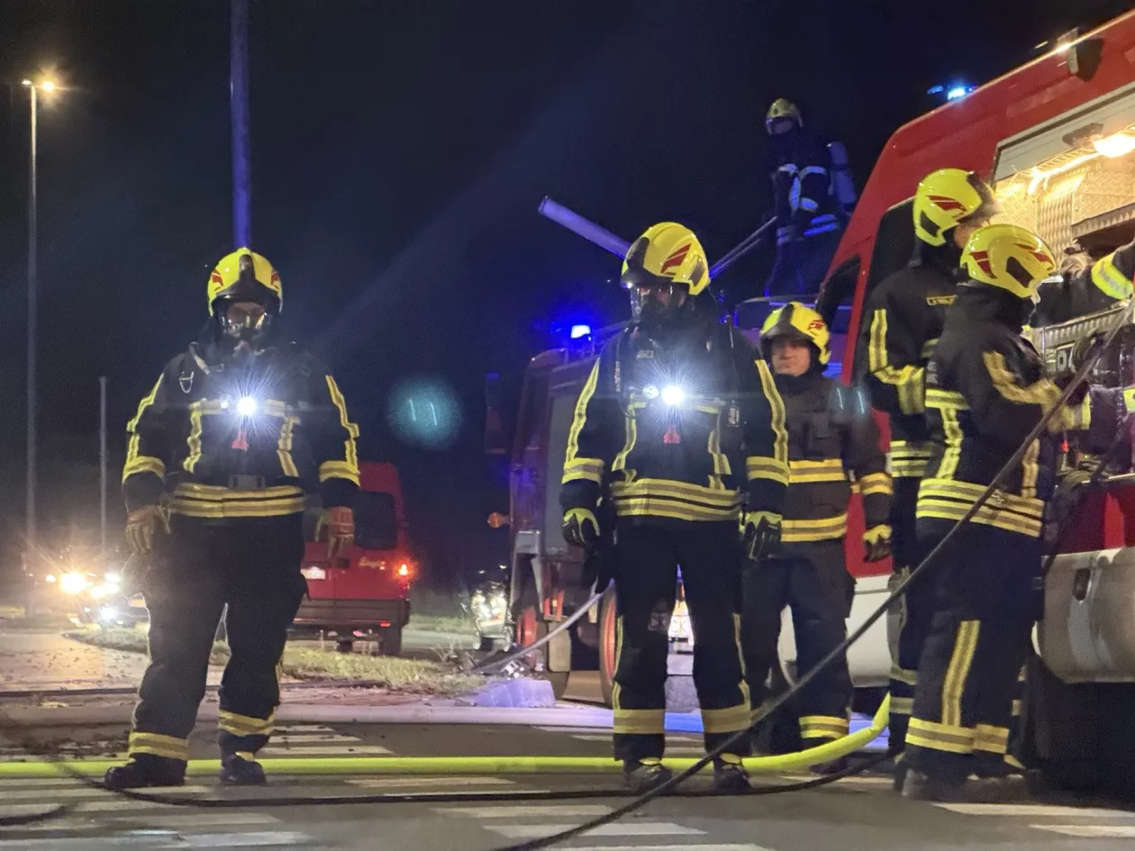 DVD STRAHONINEC vatrogasne vježbe adria oil (13)