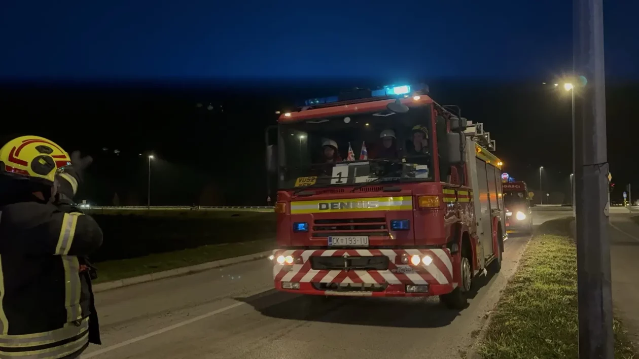 DVD STRAHONINEC vatrogasne vježbe adria oil (18)