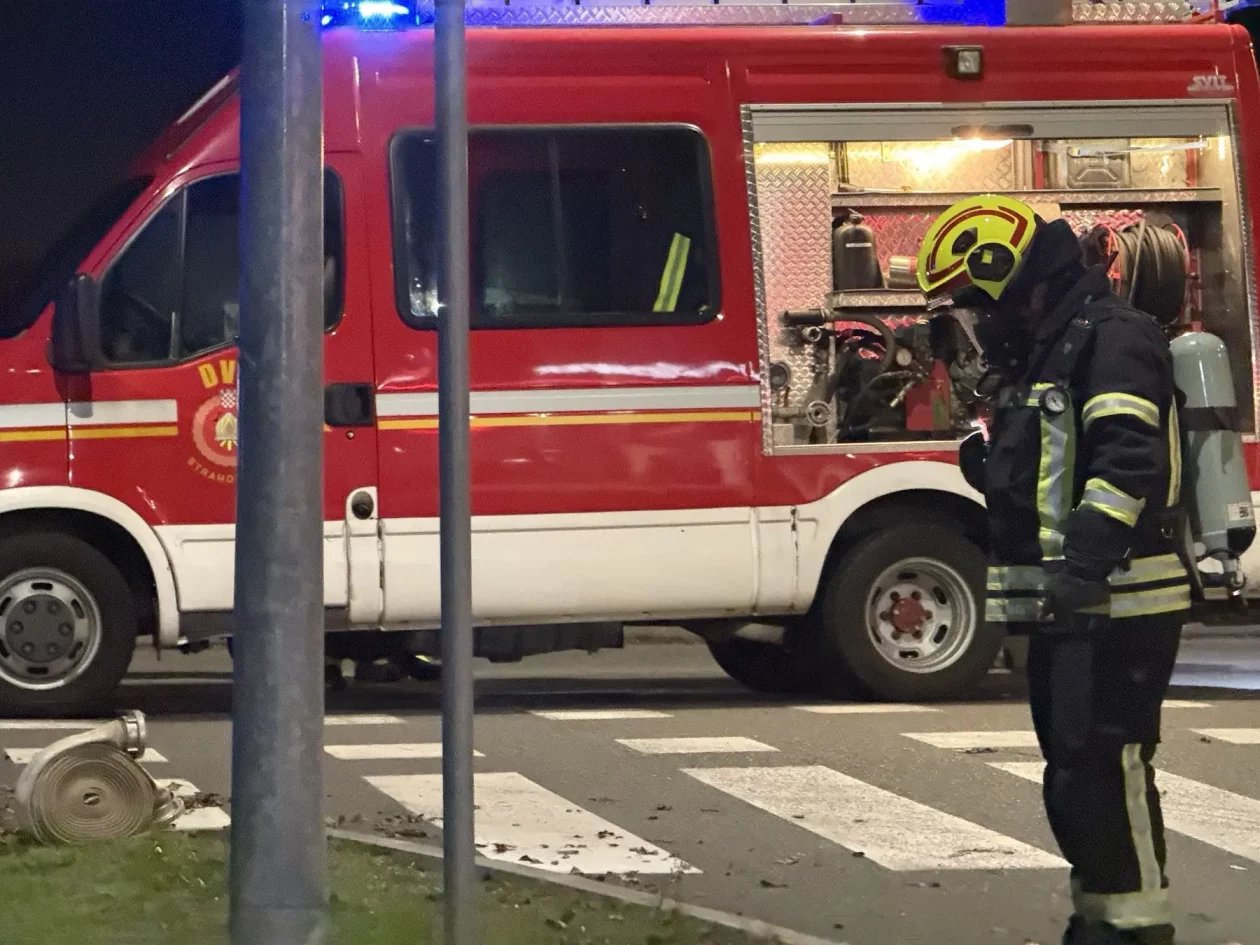 DVD STRAHONINEC vatrogasne vježbe adria oil (3)