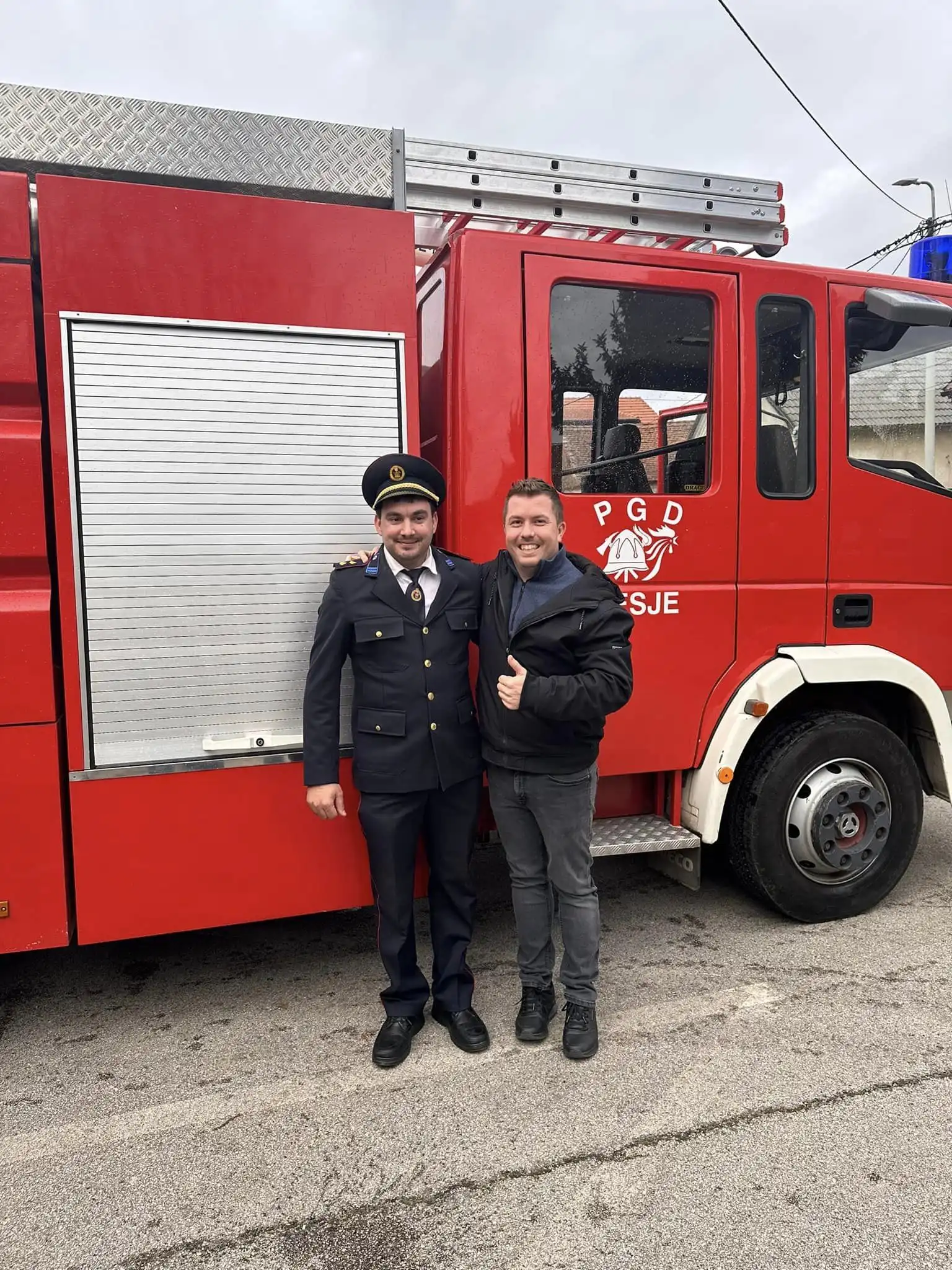 DVD Sivica novo vozilo (3)