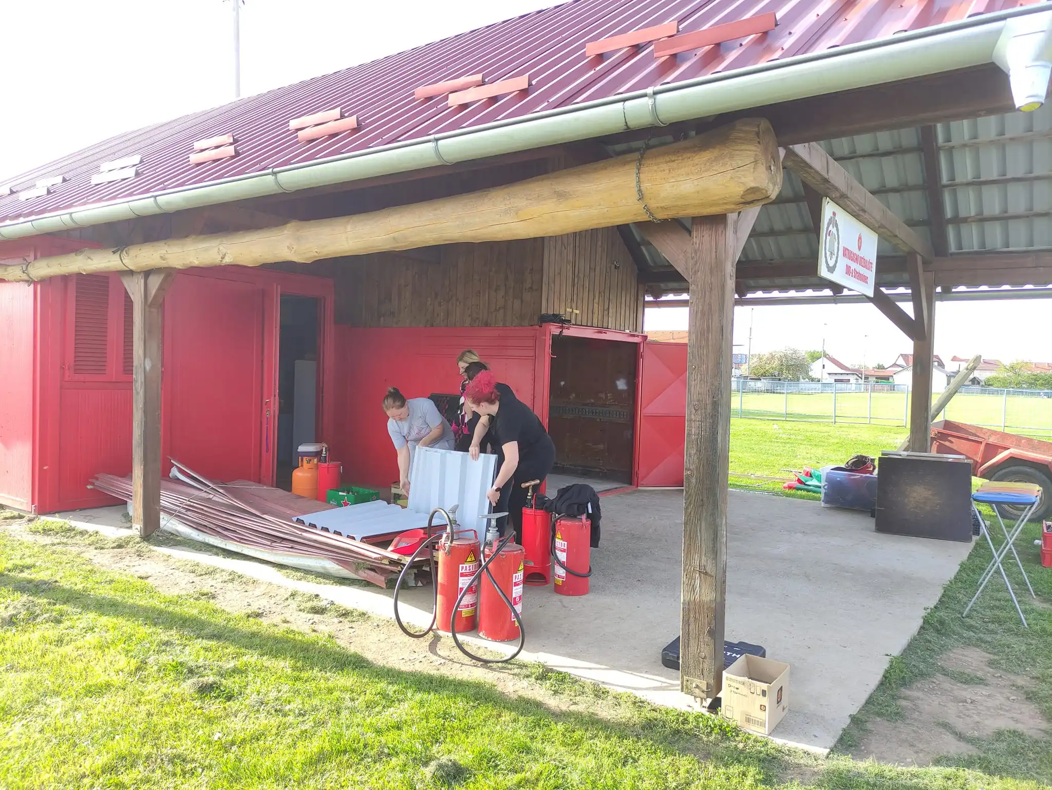 DVD Strahoninec – uređenje vatrogasnog poligona (1) DVD Strahoninec – uređenje vatrogasnog poligona (1)