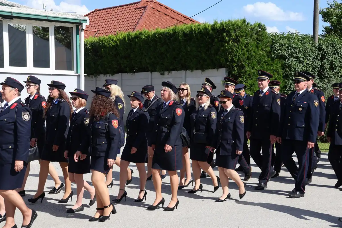 DVD Totovec obilježio 100 godina 2024 (10) DVD Totovec obilježio 100 godina 2024 (10)