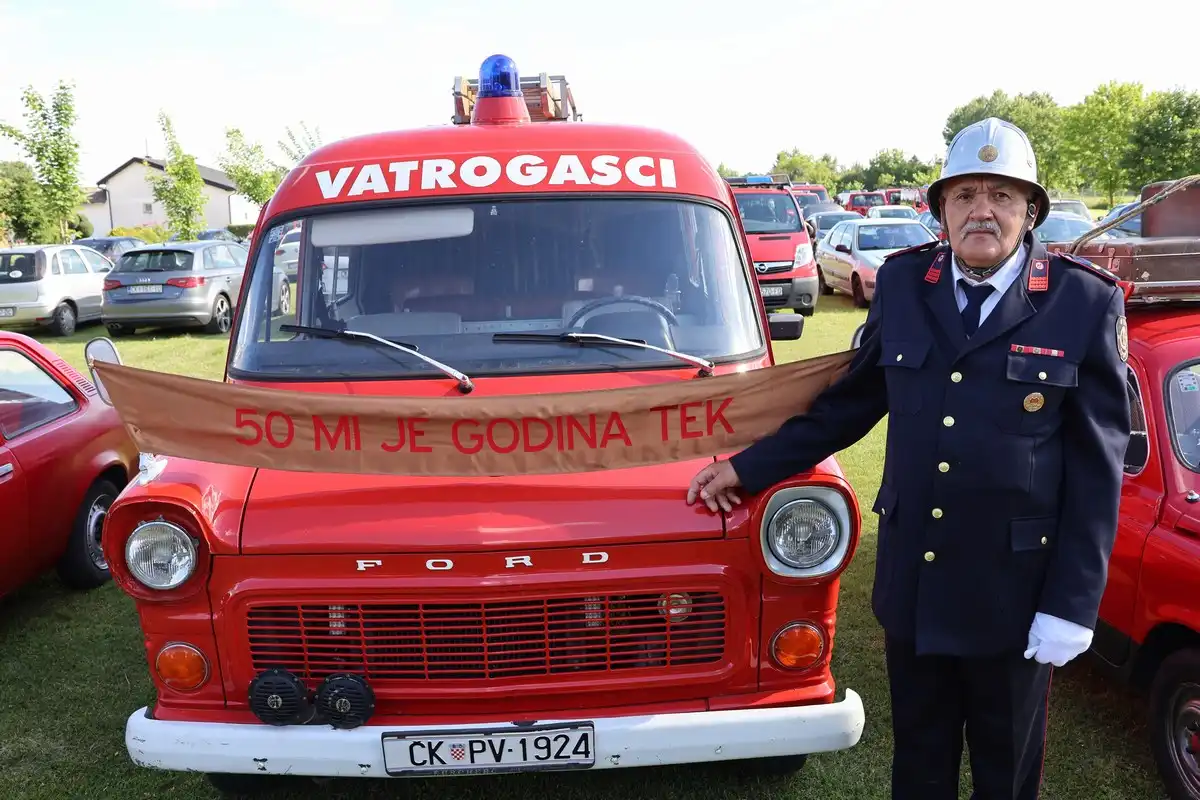 DVD Totovec obilježio 100 godina 2024 (18) DVD Totovec obilježio 100 godina 2024 (18)