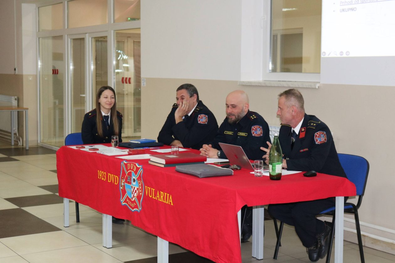 DVD VULARIJA (1) DVD VULARIJA (1)