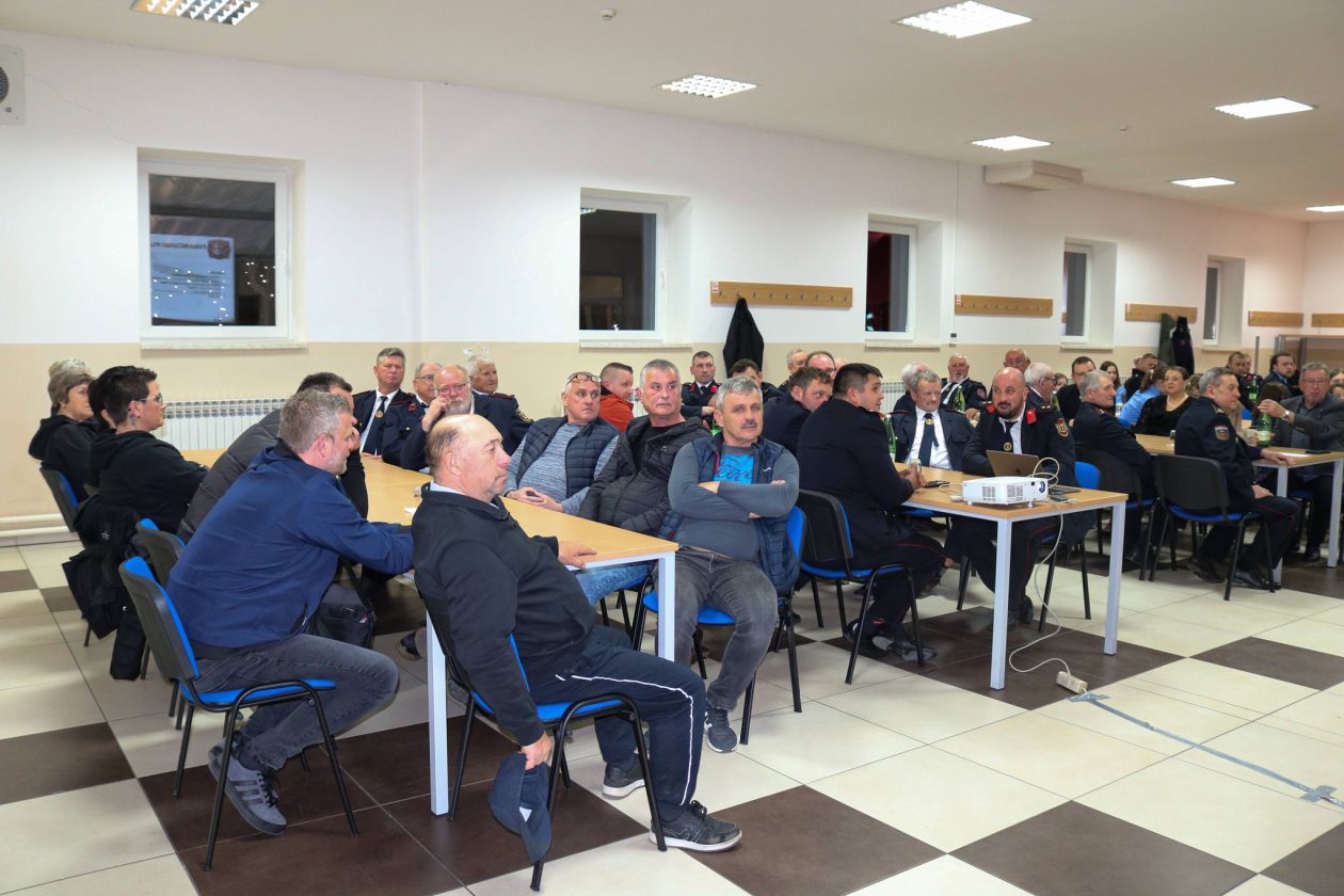 DVD VULARIJA (13) DVD VULARIJA (13)