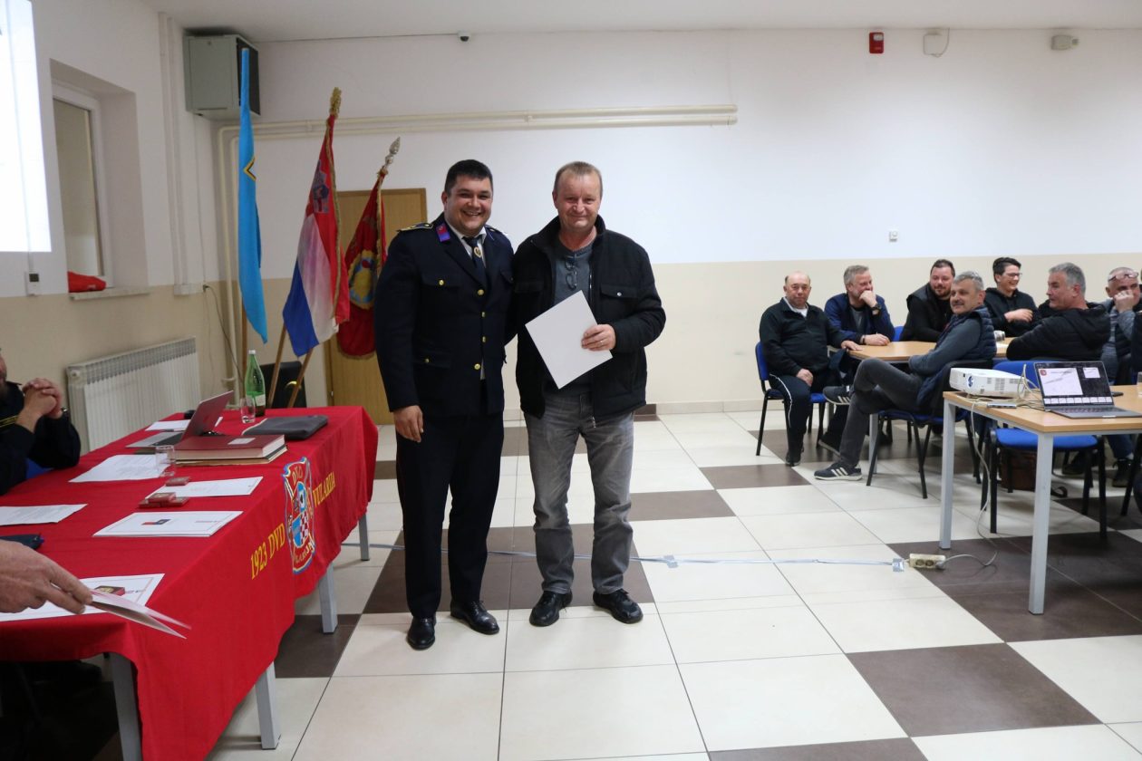 DVD VULARIJA (17) DVD VULARIJA (17)