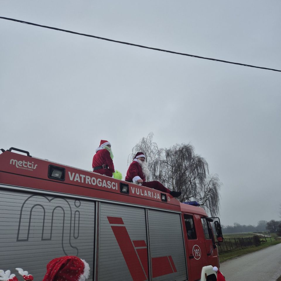 DVD VULARIJA Najdraža blagdanska akcija darovima razveselili najmlađe mještane (3)