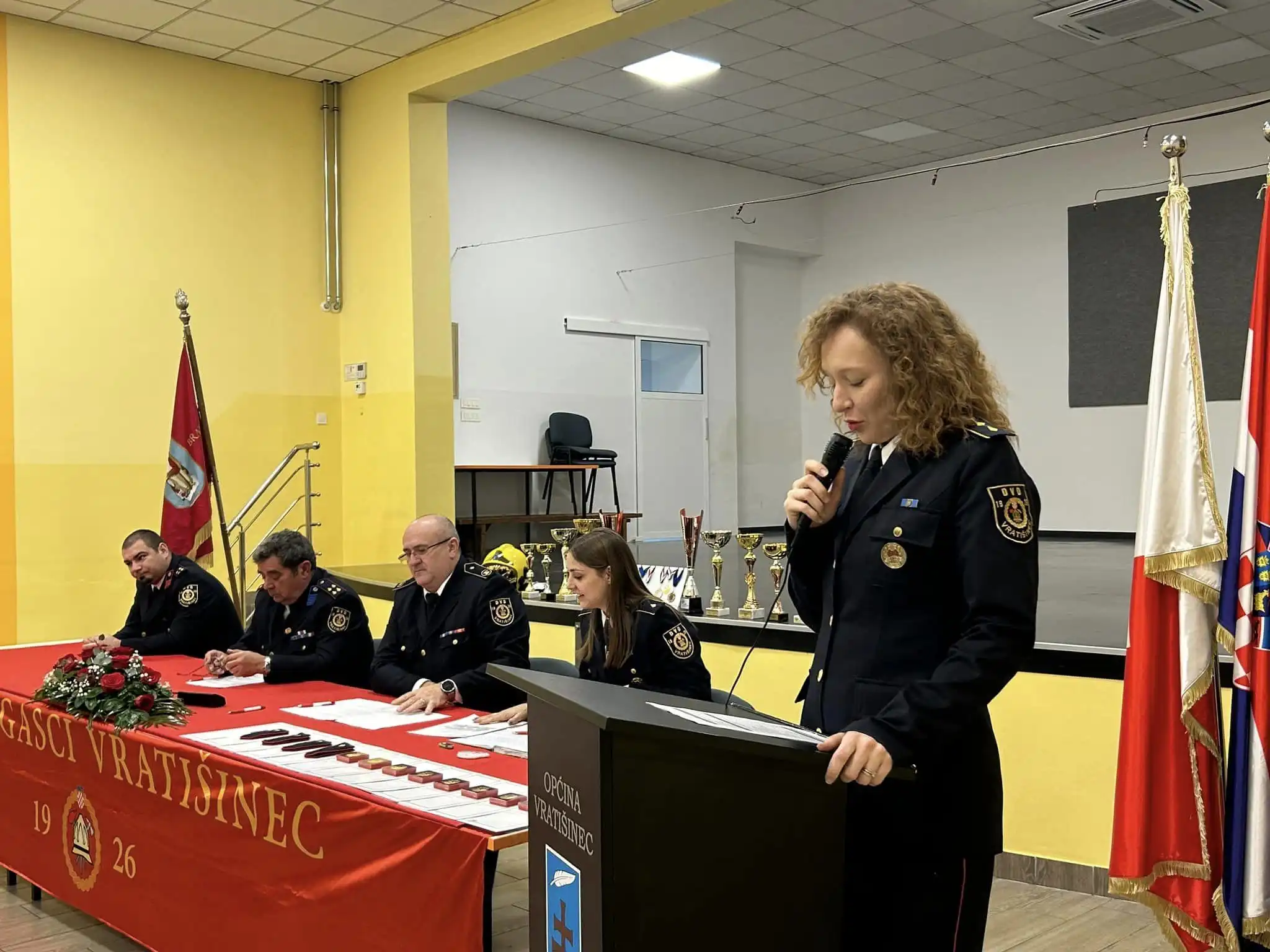 DVD Vratišinec, skupština (13) DVD Vratišinec, skupština (13)