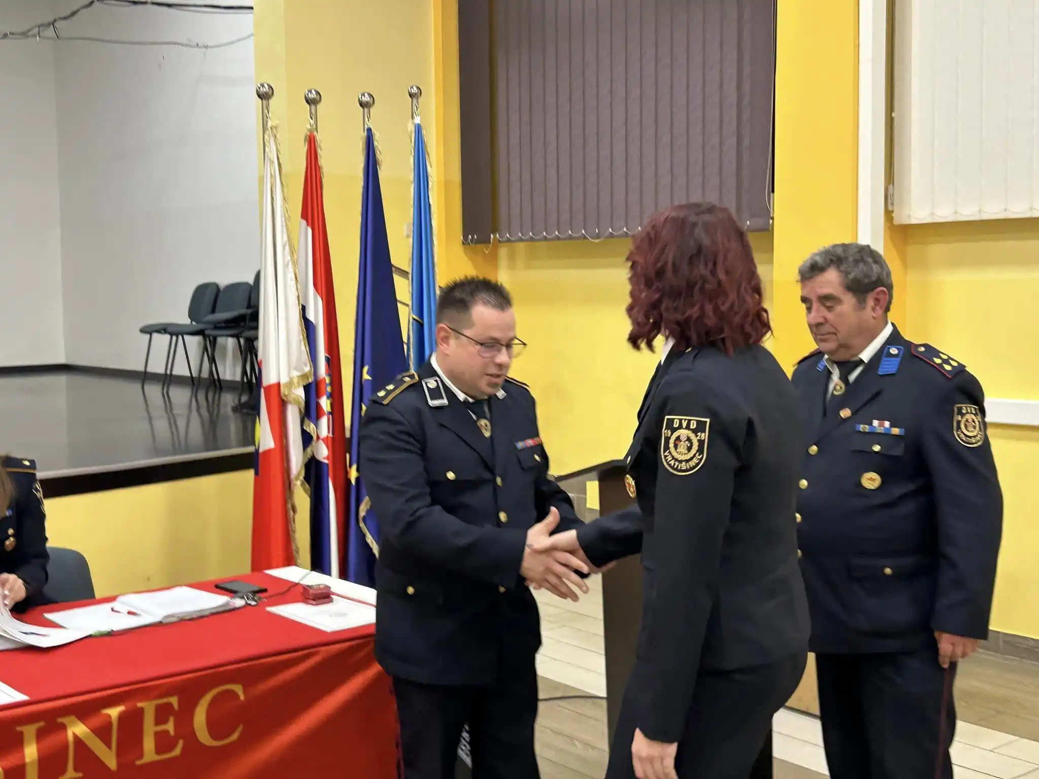 DVD Vratišinec, skupština (14) DVD Vratišinec, skupština (14)