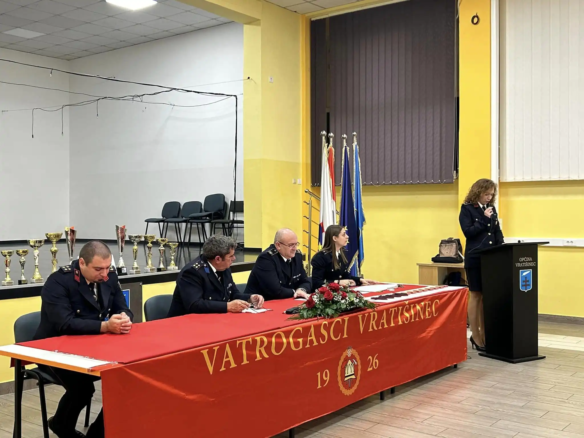 DVD Vratišinec, skupština (17) DVD Vratišinec, skupština (17)