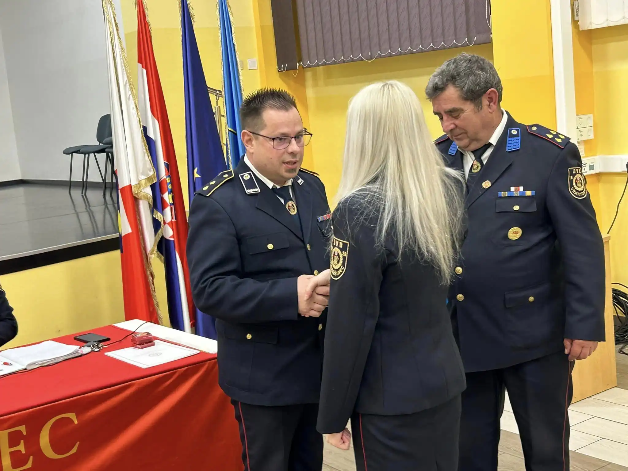 DVD Vratišinec, skupština (18) DVD Vratišinec, skupština (18)