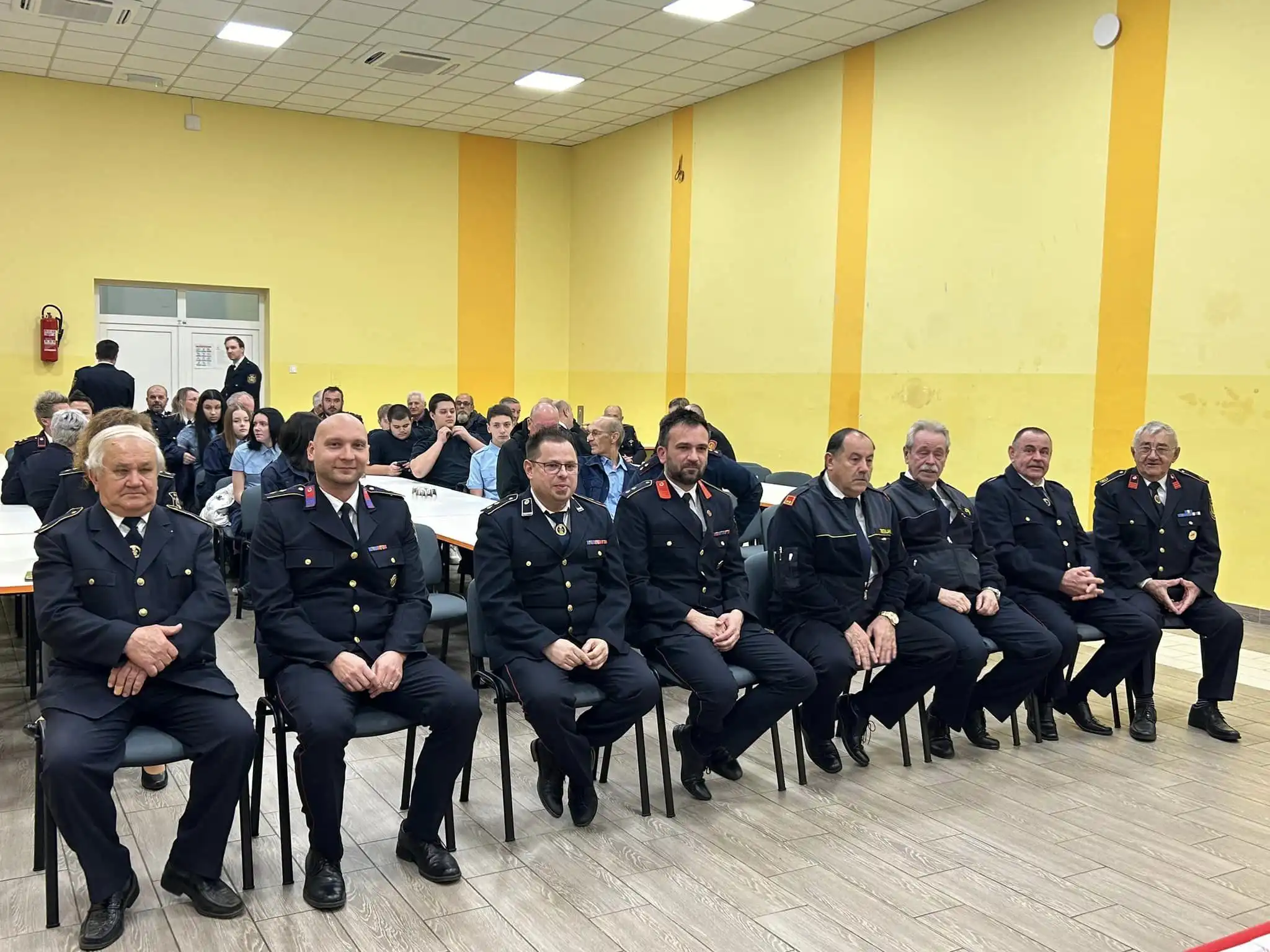 DVD Vratišinec, skupština (19) DVD Vratišinec, skupština (19)