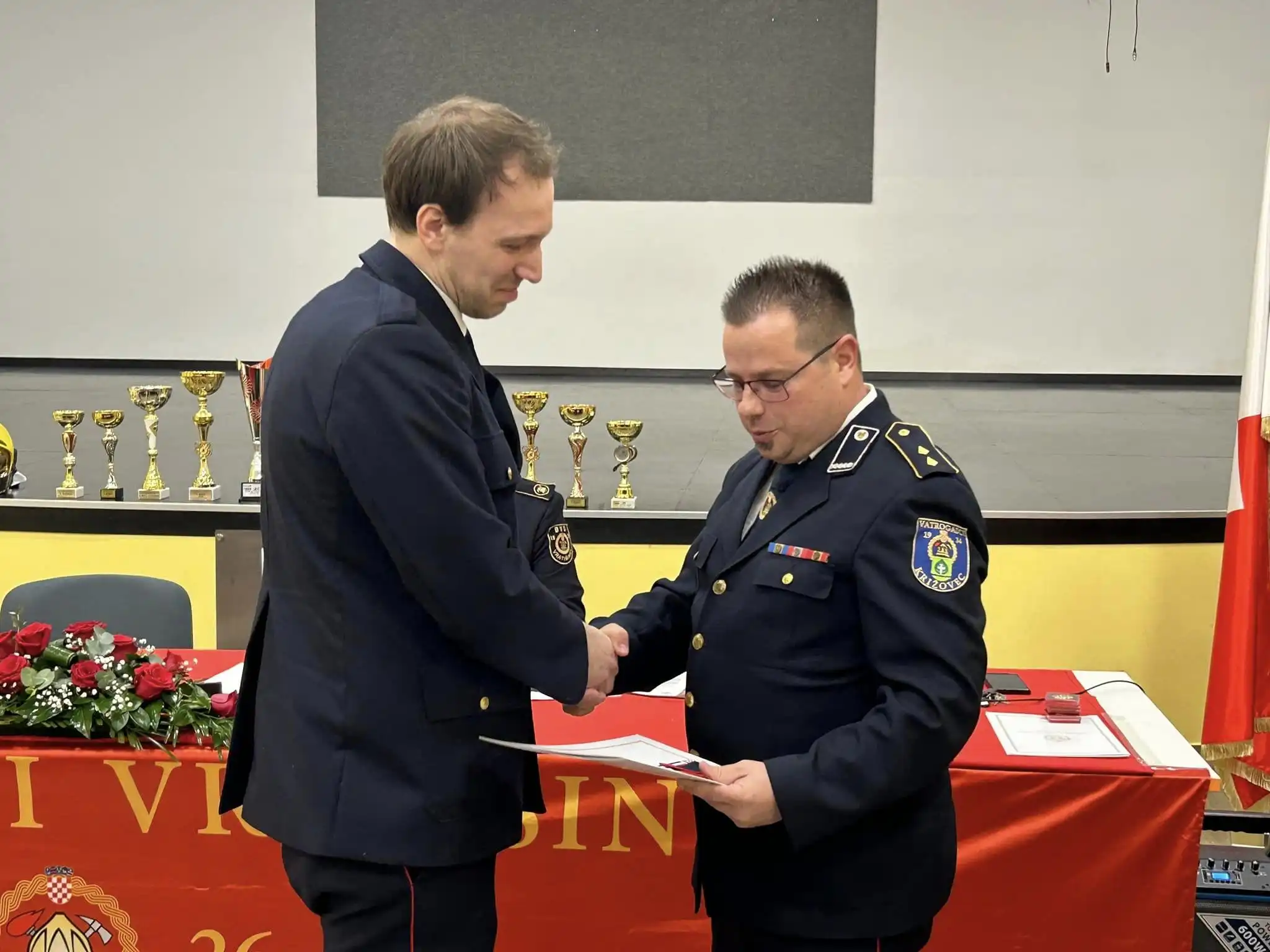 DVD Vratišinec, skupština (20) DVD Vratišinec, skupština (20)