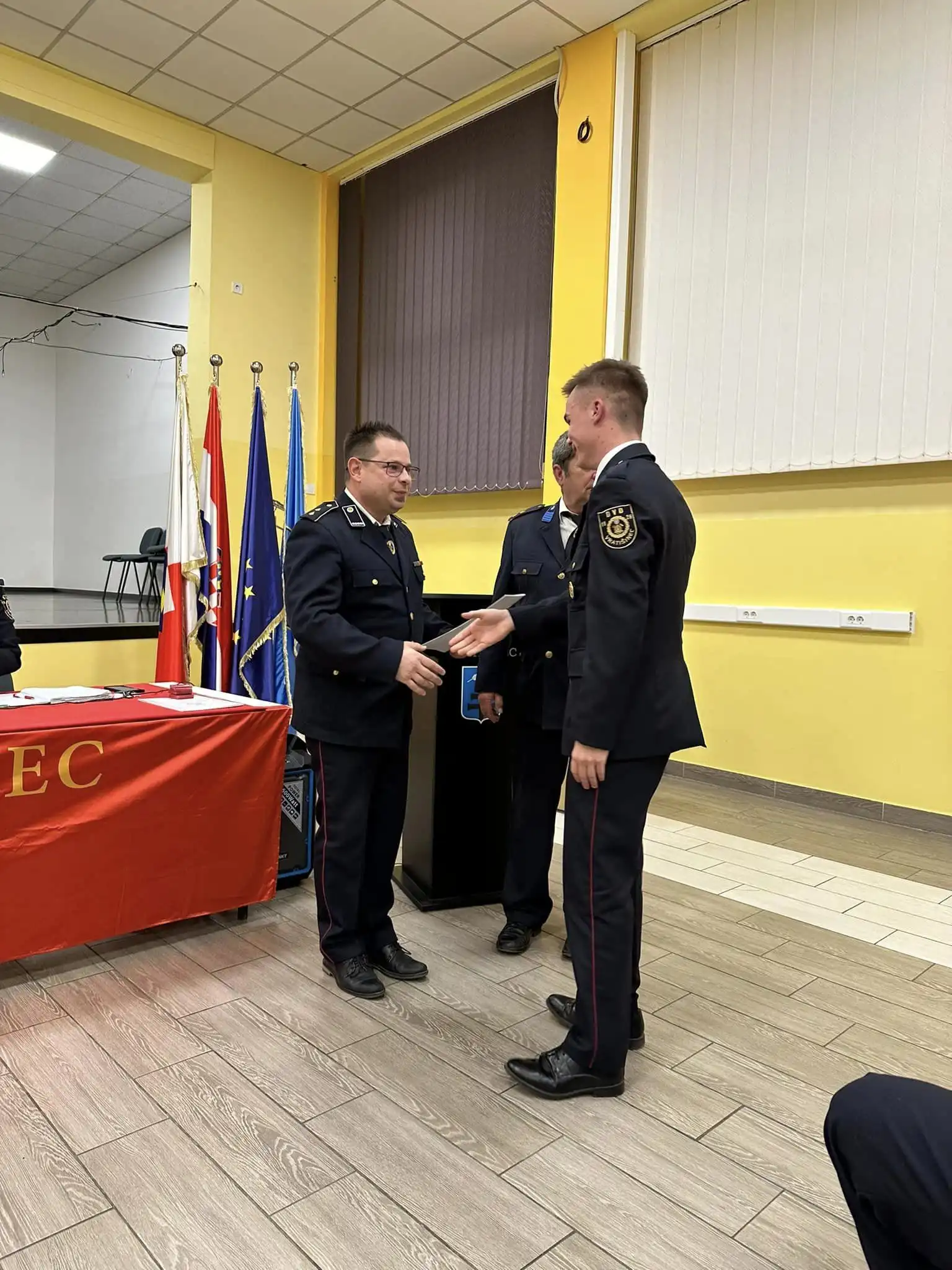 DVD Vratišinec, skupština (25) DVD Vratišinec, skupština (25)