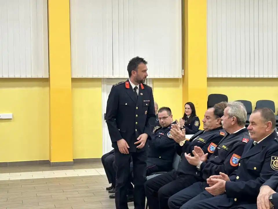 DVD Vratišinec, skupština (44) DVD Vratišinec, skupština (44)