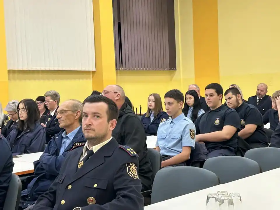 DVD Vratišinec, skupština (46) DVD Vratišinec, skupština (46)