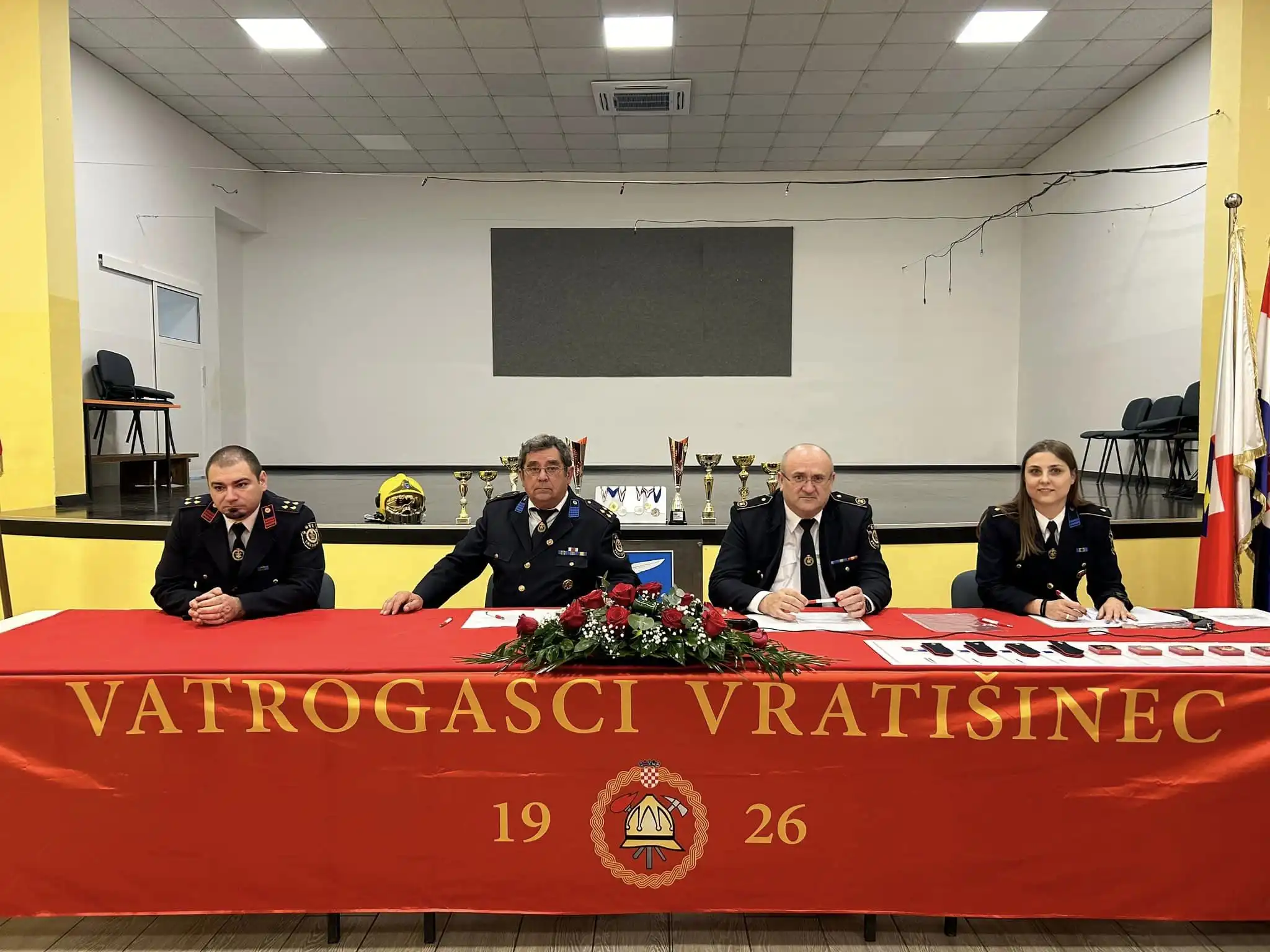 DVD Vratišinec, skupština (5) DVD Vratišinec, skupština (5)