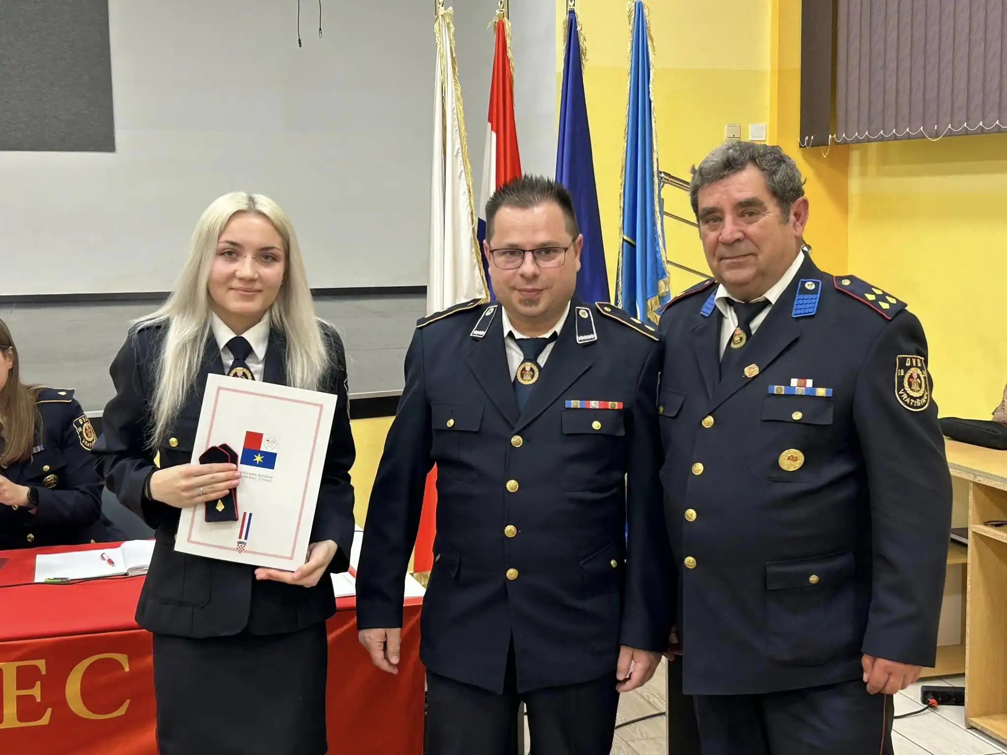 DVD Vratišinec, skupština (52) DVD Vratišinec, skupština