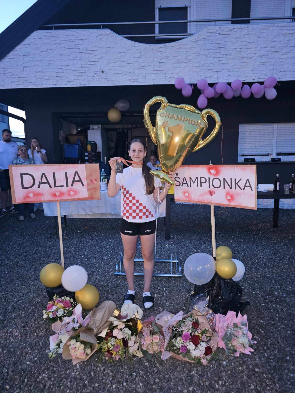 Dalia Šestak doček, Prelog (6)