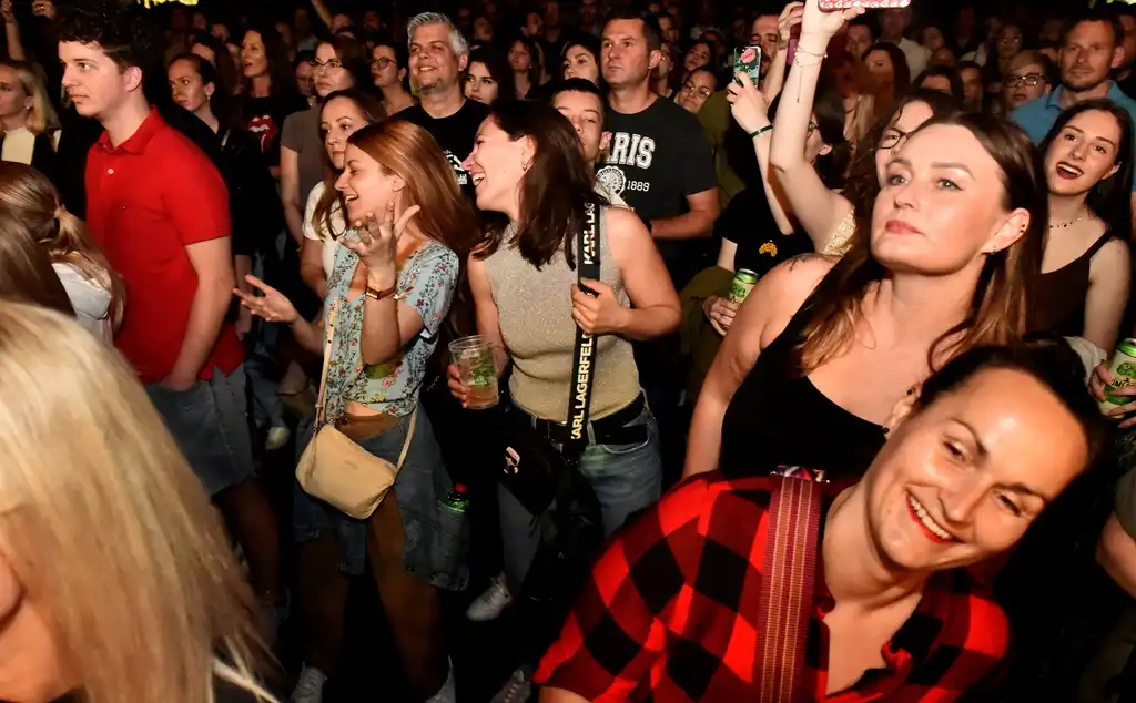 Damir Urban, Arena 13.4 (17)