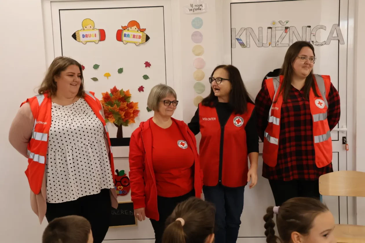 Dan darivatelja krvi, OŠ Draškovec, GDCK Prelog, Srećko Mirić (17) Dan darivatelja krvi, OŠ Draškovec, GDCK Prelog, Srećko Mirić (17)