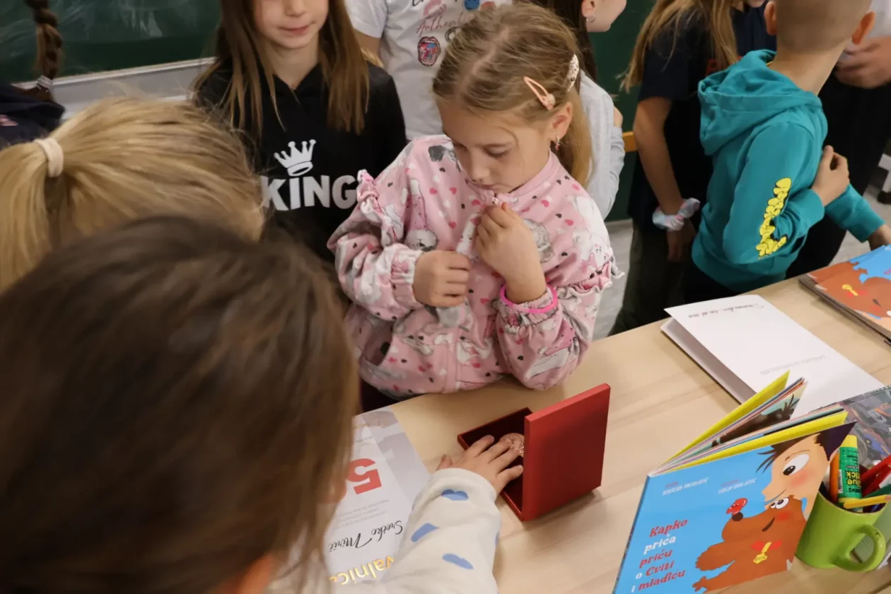 Dan darivatelja krvi, OŠ Draškovec, GDCK Prelog, Srećko Mirić (28) Dan darivatelja krvi, OŠ Draškovec, GDCK Prelog, Srećko Mirić (28)